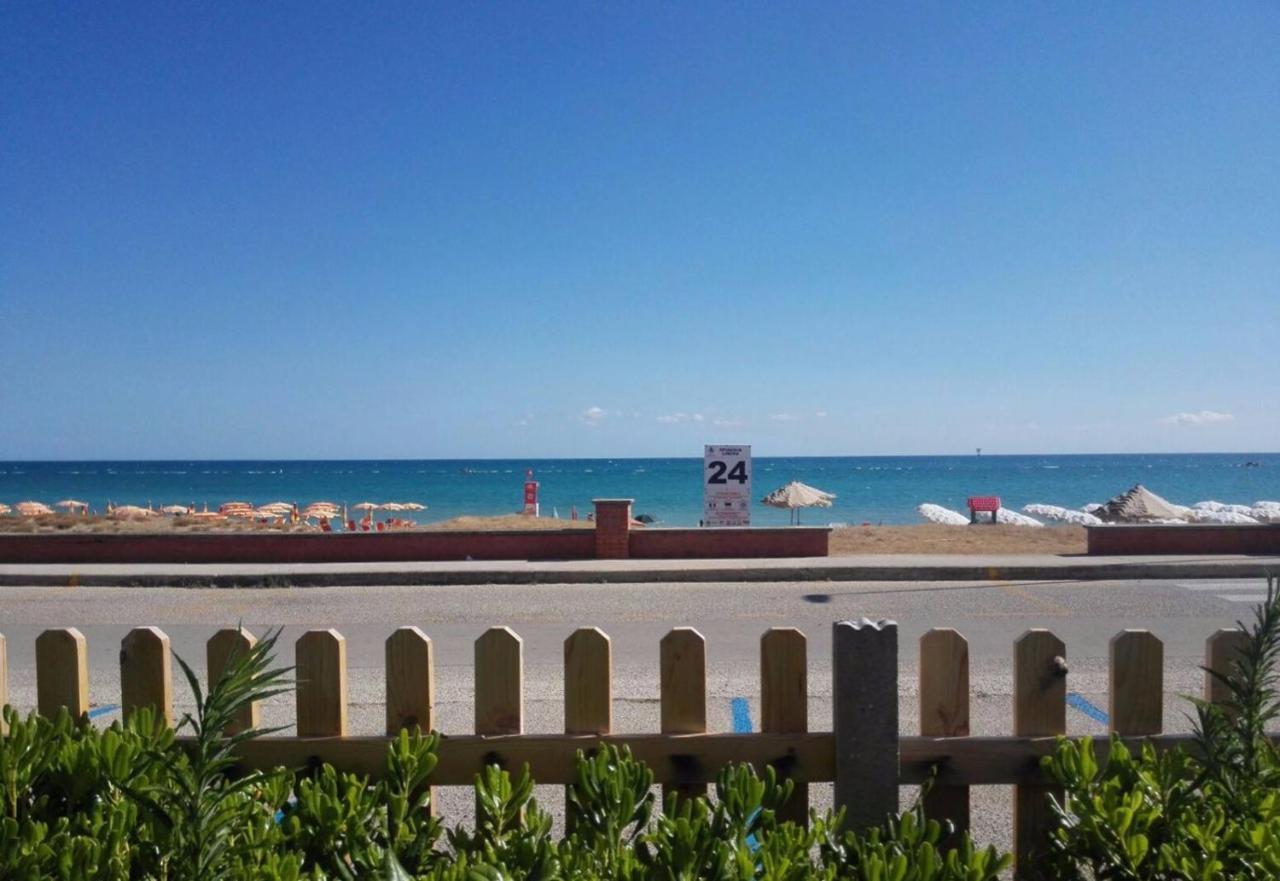 Il Respiro Del Mare Bed and Breakfast Casalbordino Buitenkant foto